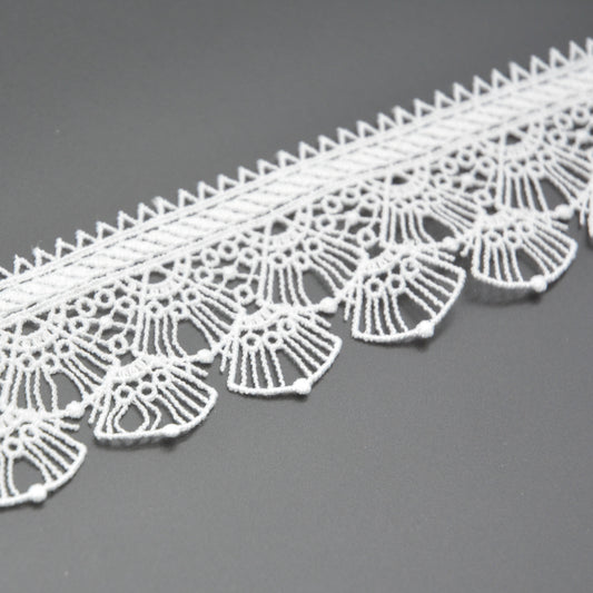 Oyster Border Lace Trim