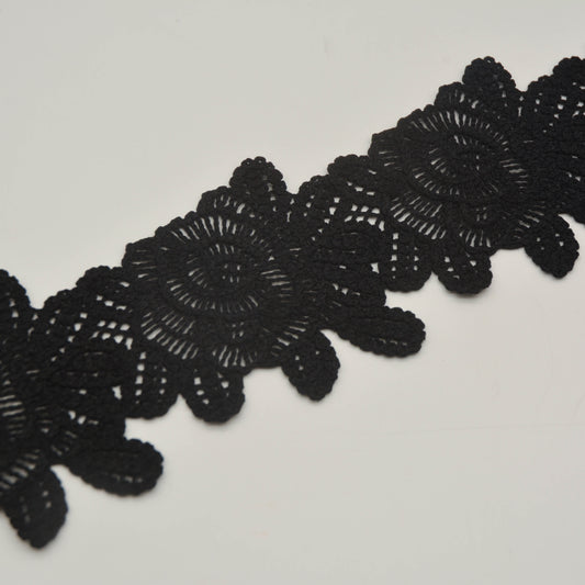 Rosie Lace Trim