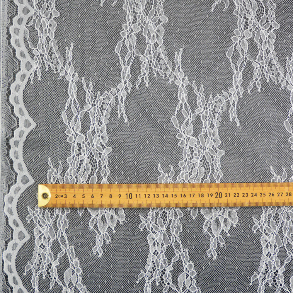 Scallop Edge Floral Lace