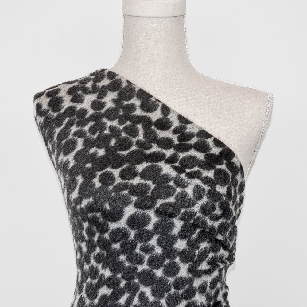 Fluffy Leopard Print Brushed Knit