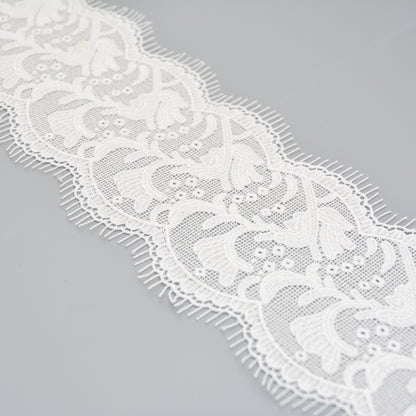 Alex Knitted Eyelash Trim