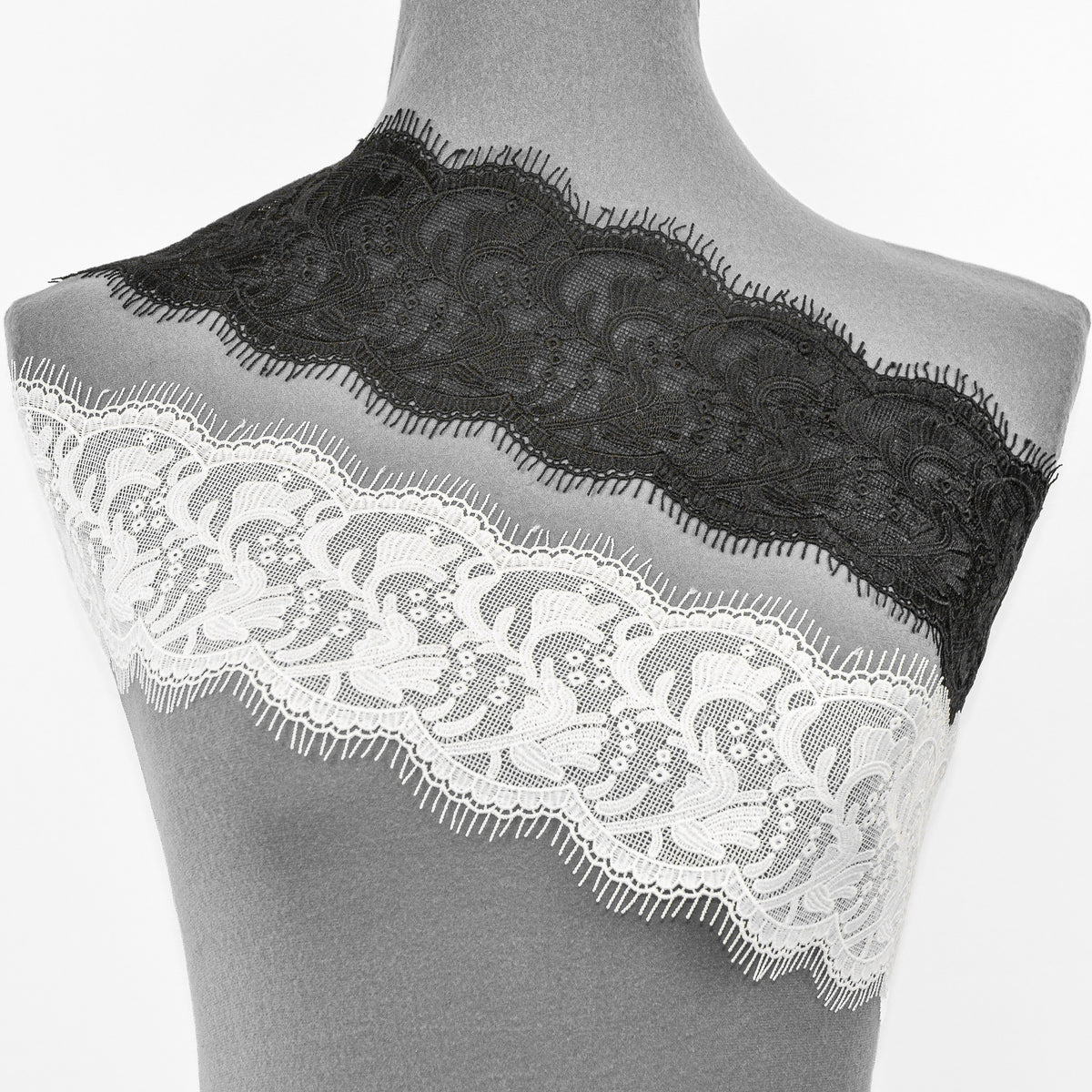Alex Knitted Eyelash Trim