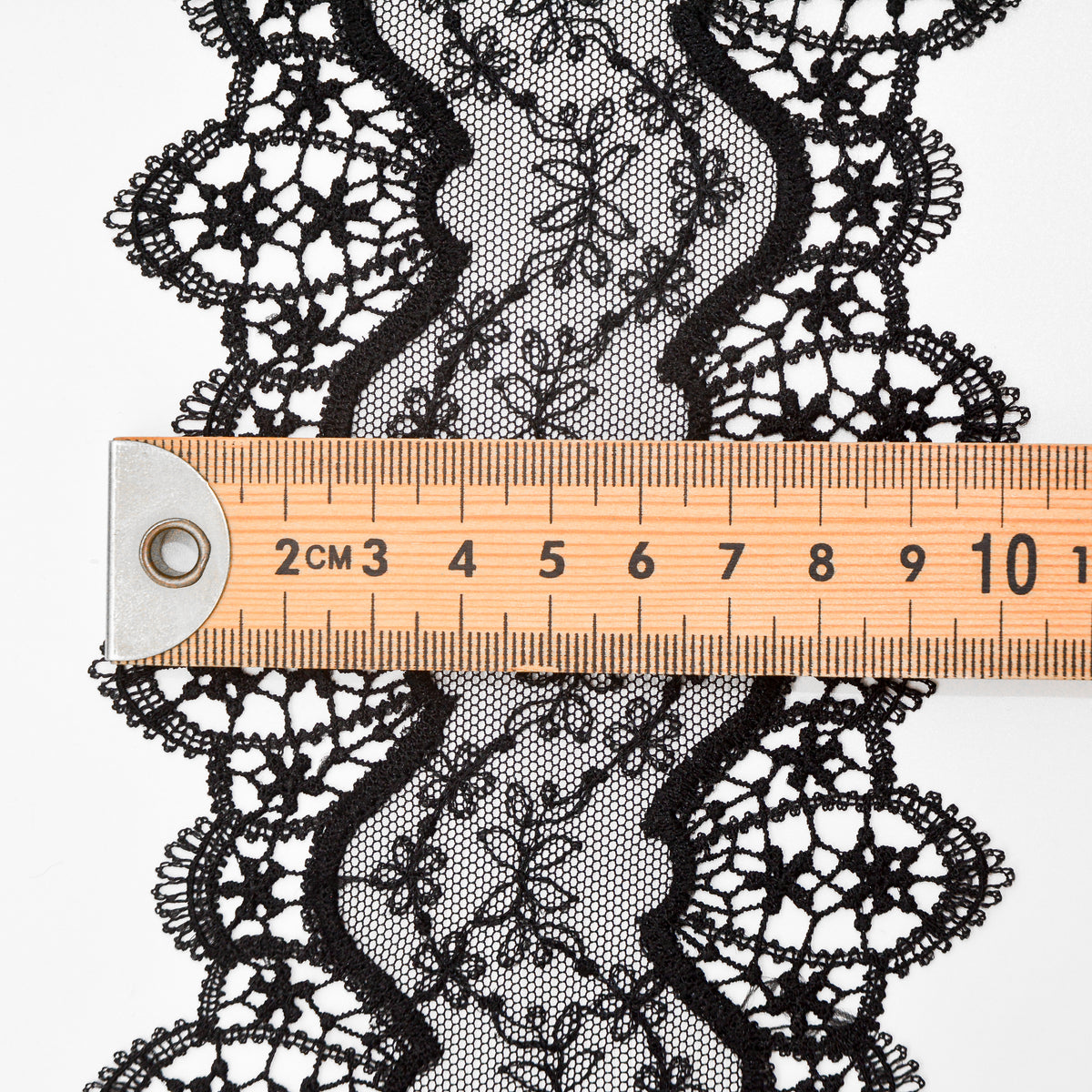 Abbie Knitted Lace Trim