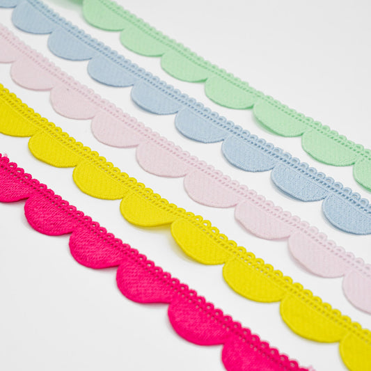 Scallop Border Lace Trim
