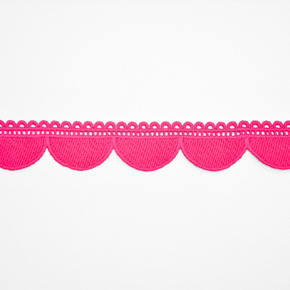 Scallop Border Lace Trim
