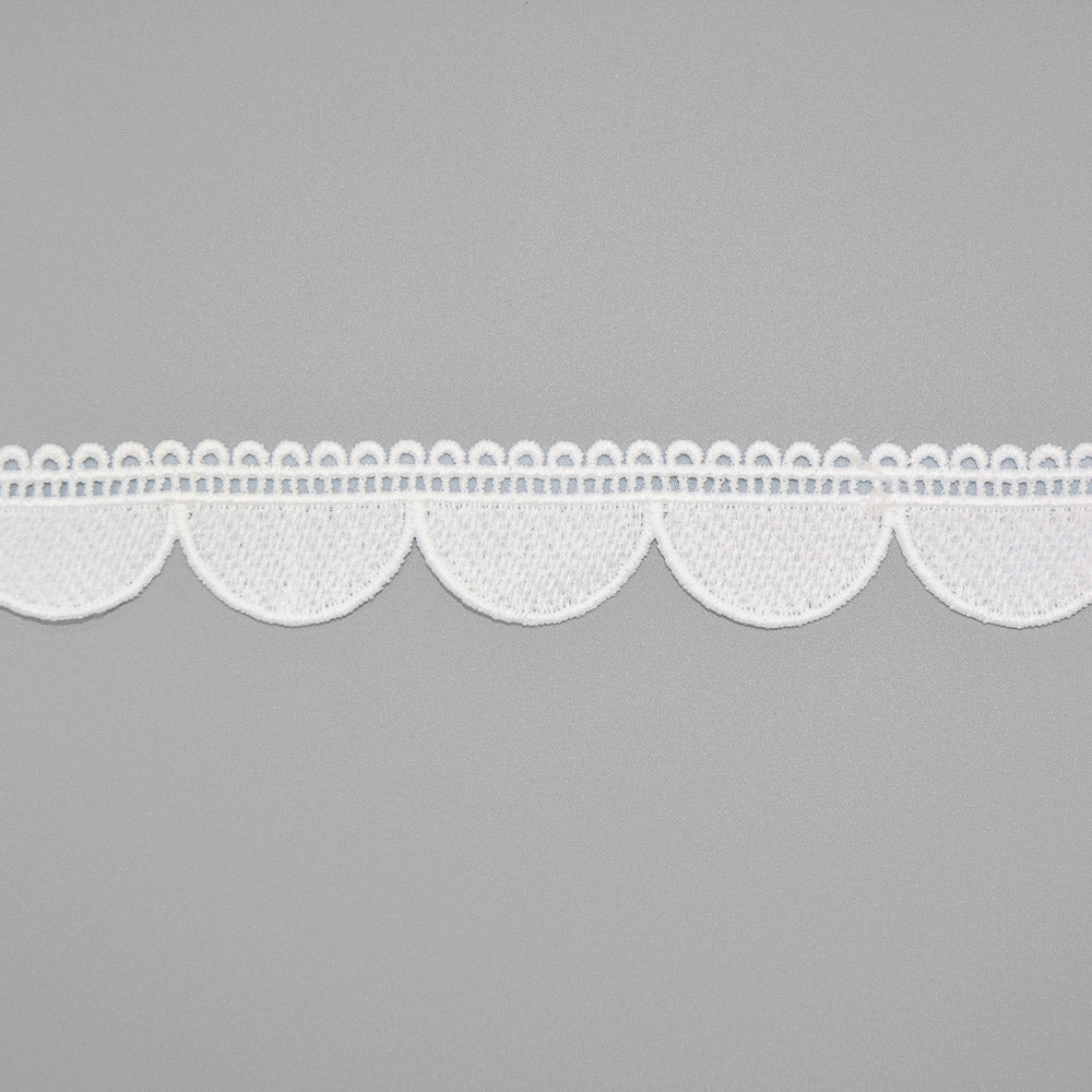 Scallop Border Lace Trim