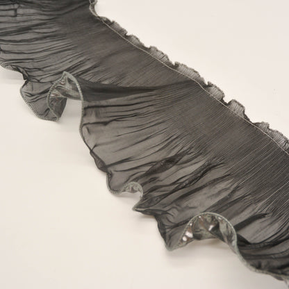 Frillneck Foil Pleated Chiffon Trim