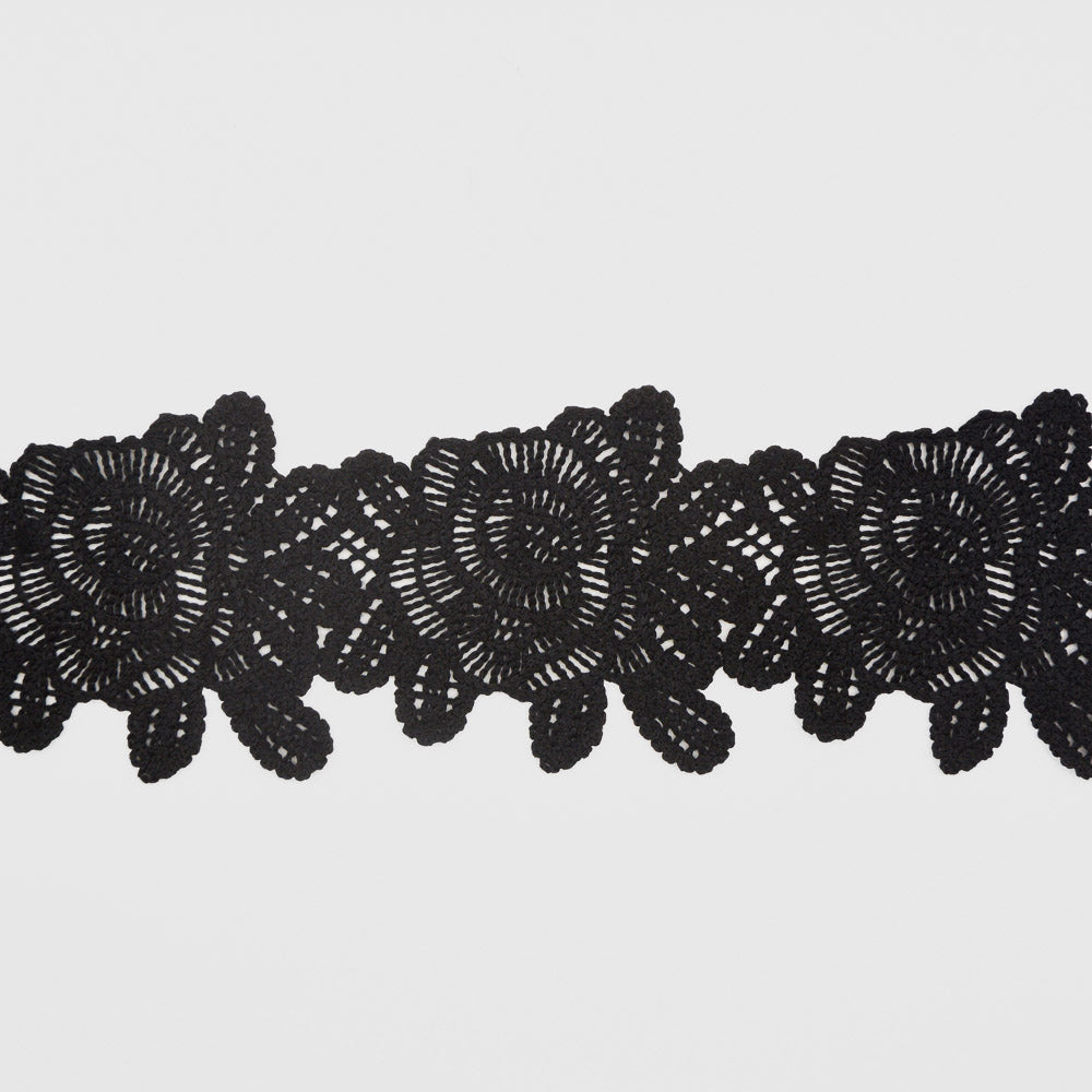 Rosie Lace Trim