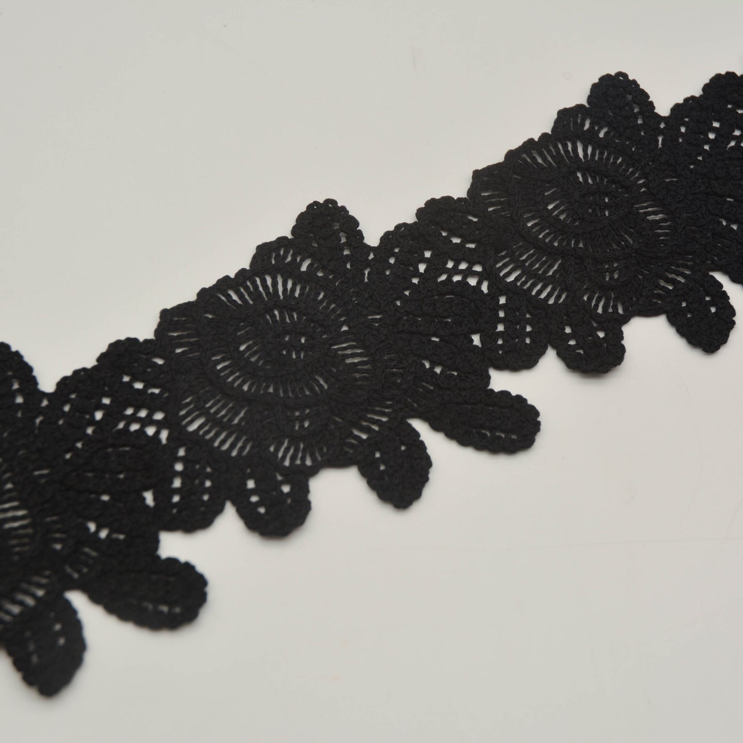 Rosie Lace Trim