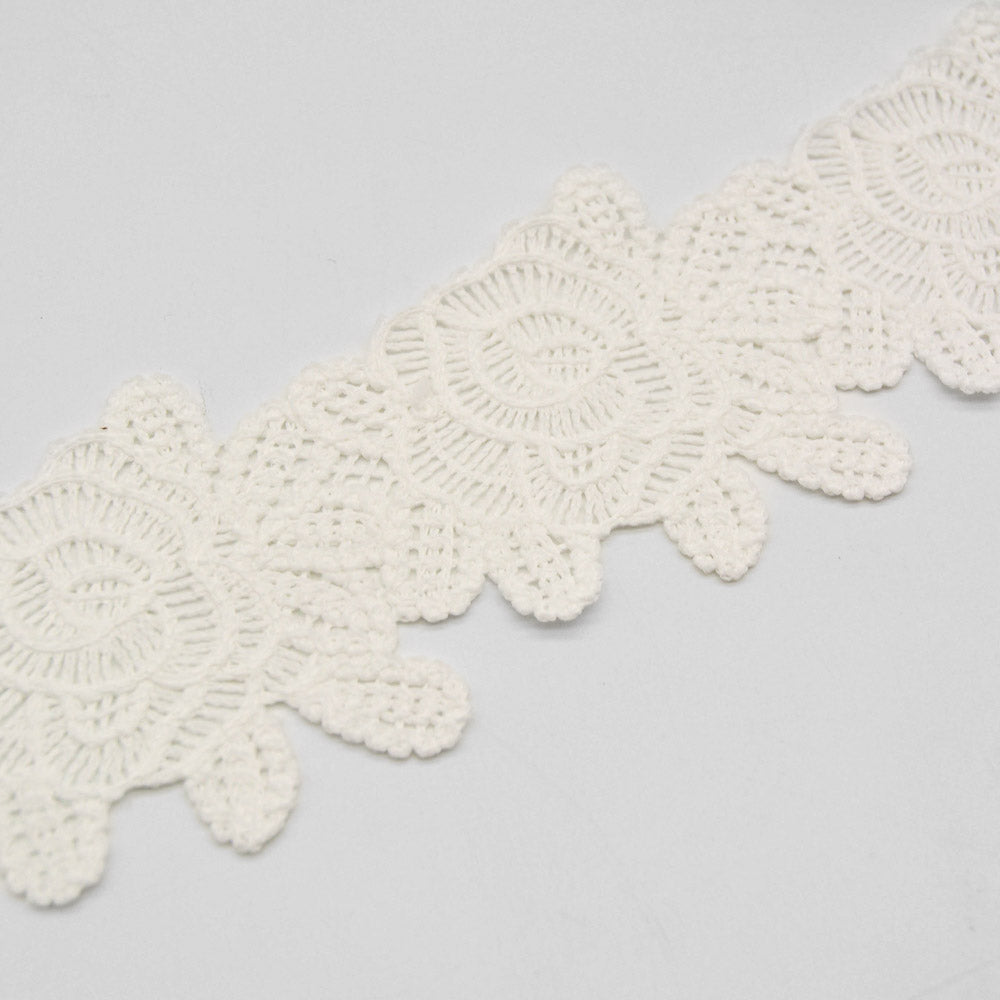 Rosie Lace Trim