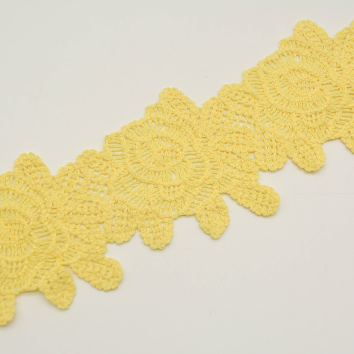 Rosie Lace Trim