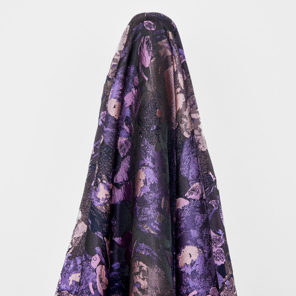 Loz Jacquard Brocade Woven